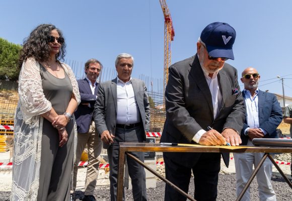 Empreendimento Irmã Joana: Lançada a Primeira Pedra em Porto Salvo