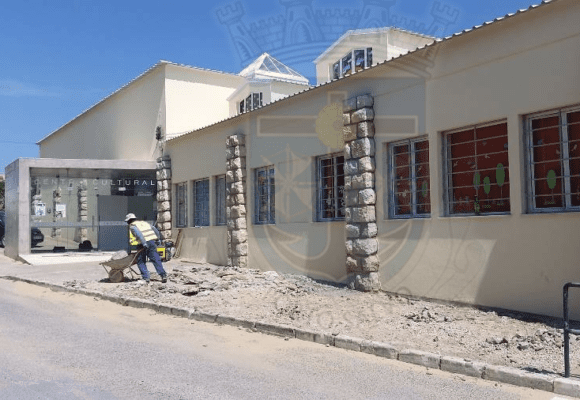 OBRAS NA LAGE